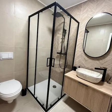 New Fiore, Apartment *