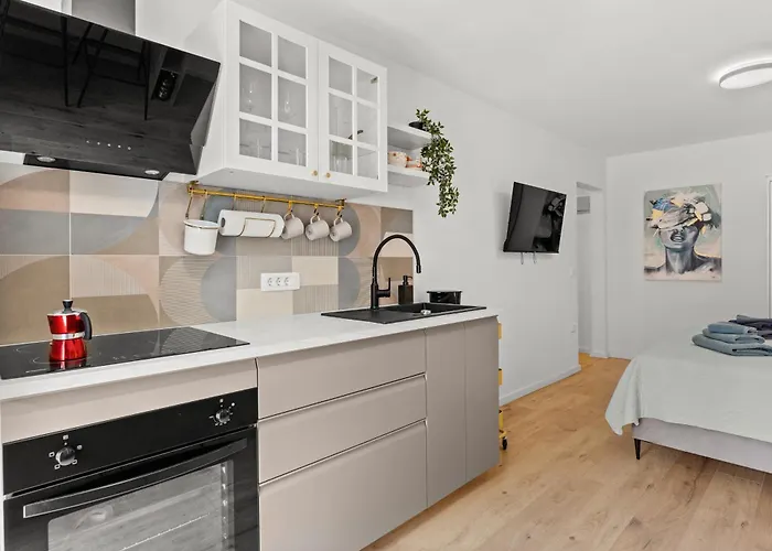 Διαμέρισμα New Fiore, Πούλα